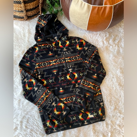 Dravus Men's Fleece Aztec Patterned Hoodie With Front Zip Pocket Black and Rasta - Picture 1 of 16